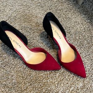 Via Spiga suede red and black heels size 9